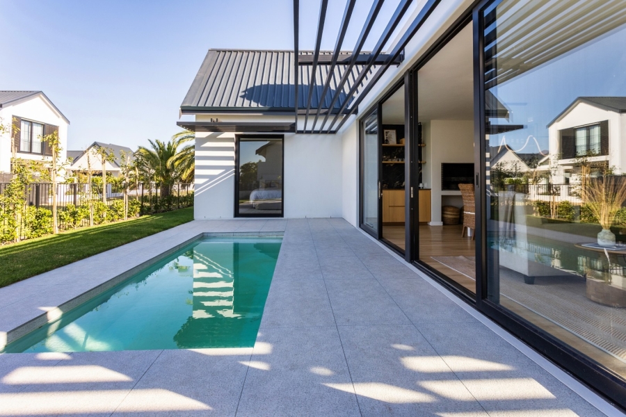 4 Bedroom Property for Sale in Pearl Valley at Val de Vie Western Cape